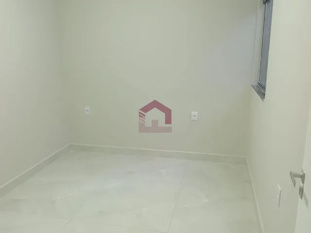 Imagem 9: QR 404 - CASA TÉRREA - 3 QUARTOS - SUÍTE - ALTO PADRÃO - SAMAMBAIA NORTE