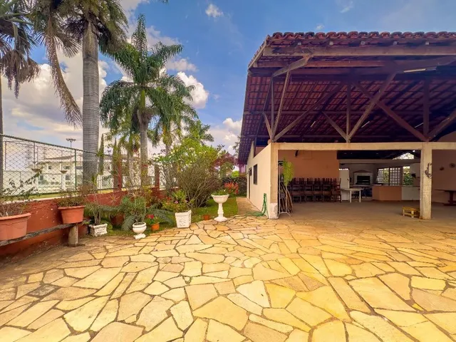 Imagem 16: PARK WAY - QUADRA 5 - LOTE 2.500M² - 4 QUARTOS - 2 SUÍTES - PISCINA - ÁREA VERDE