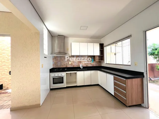 Imagem 15: Casa no Condomínio Quinta dos Ipês | Jardim Botânico, Brasília | 3 Quartos