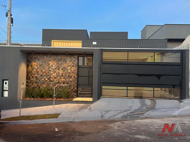 Imagem: A casa possui 2 Dormitórios, 1 Suíte, 2 Banheiros, 2