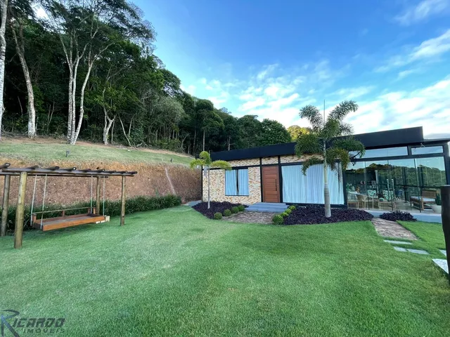 Imagem 15: Casa exuberante à venda em Buenos Aires, nas montanhas de Guarapari, com vista para o