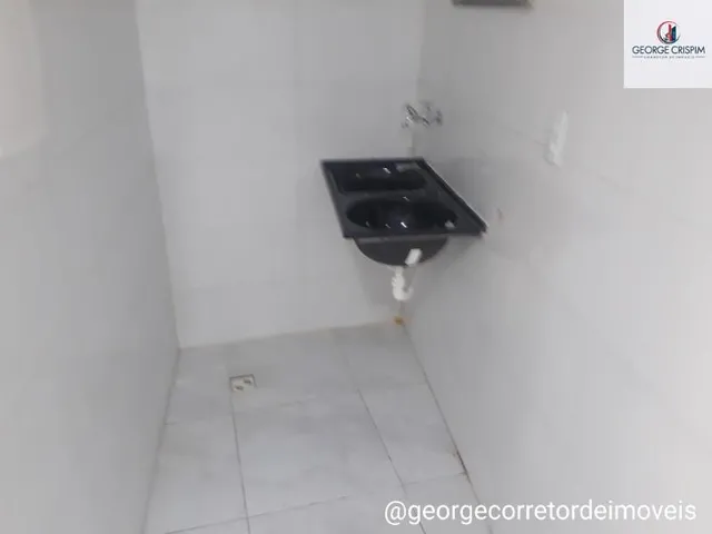 Imagem 2: Casa Duplex tipo Vilage nova com 2/4, cozinha americana, lavabo, varanda, vaga de garagem