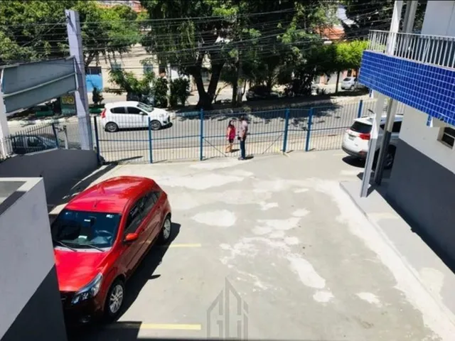 Imagem 7: Prédio Comercial no Cabula VI com 600 m² dividido em 20 salas 8 banheiros 6 vagas, ar