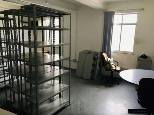 Imagem 16: Prédio Comercial no Cabula VI com 600 m² dividido em 20 salas 8 banheiros 6 vagas, ar