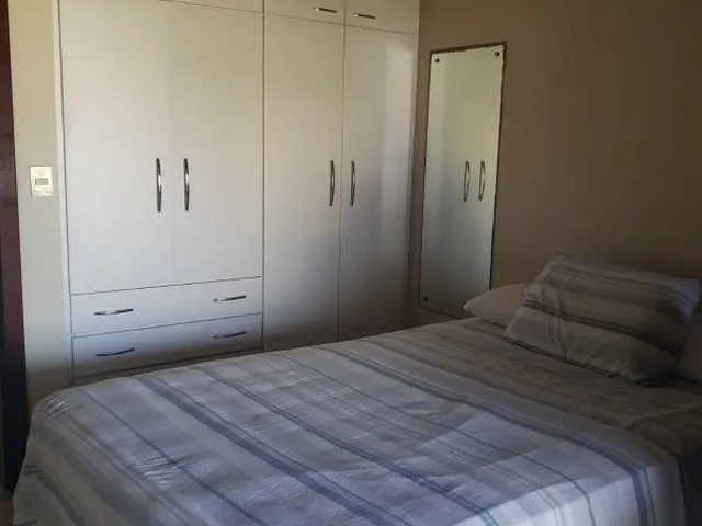 Imagem 7: Casa de luxo no condomínio Jardim Placaford- 5 quartos, 5 suítes, 4 vagas de garagem em