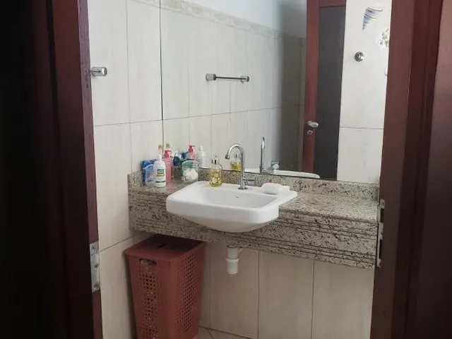 Imagem 16: Casa de luxo no condomínio Jardim Placaford- 5 quartos, 5 suítes, 4 vagas de garagem em