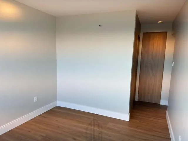 Imagem 14: Apartamento 68 m² com 2/4, duas suítes, decorado no 4 andar Alfa Class na Paralela