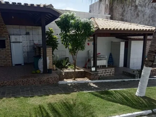 Imagem 11: Casa ampla com 600 m², 6 quartos, estacionamento amplo, piscina, varanda a vender na