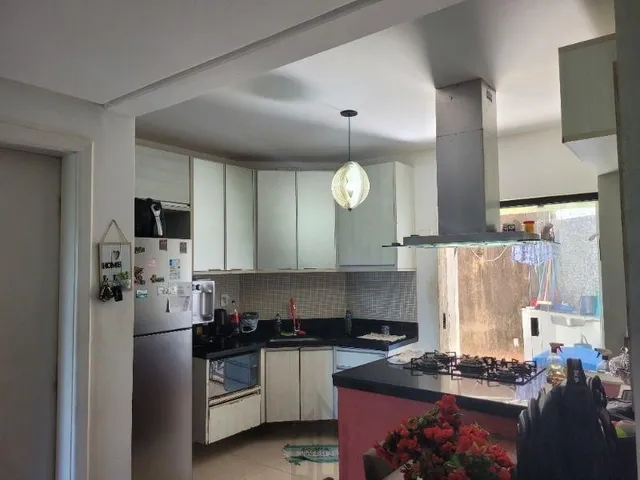 Imagem 3: Seu novo lar te espera no Horto Patamares medindo 102 m² com sala, duas suítes, varanda