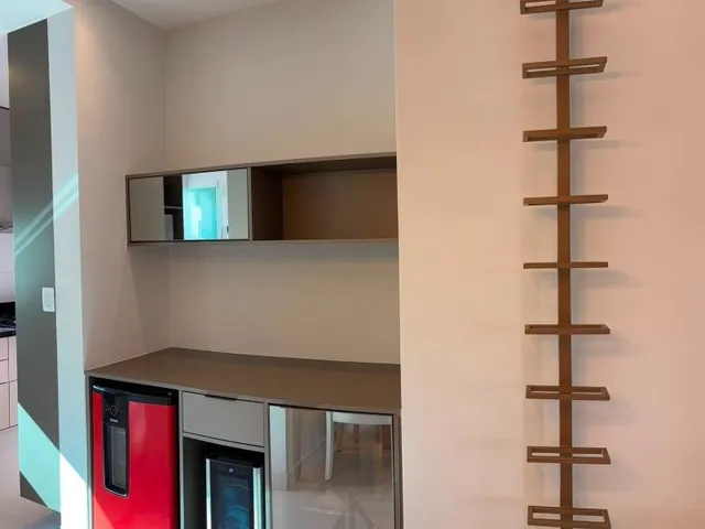 Imagem 3: Apartamento terreo mobiliado medindo 82 m² com 2/4, vagas vender em Buraquinho Lauro de