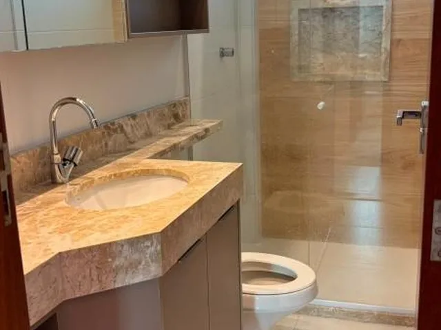 Imagem 13: Apartamento terreo mobiliado medindo 82 m² com 2/4, vagas vender em Buraquinho Lauro de