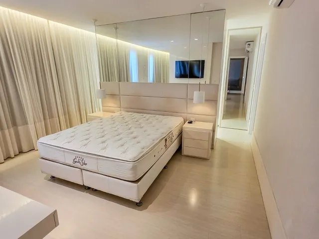 Imagem 2: Apartamento reformado de 2 quartos, Sol da manhã, suíte com amplo closet no Parque das