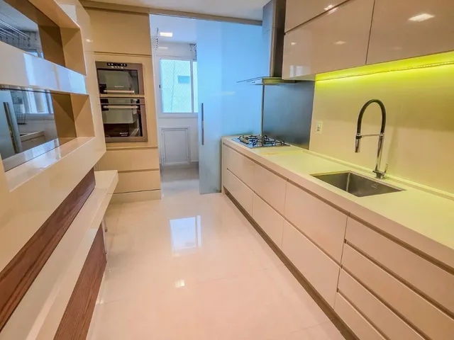 Imagem 3: Apartamento reformado de 2 quartos, Sol da manhã, suíte com amplo closet no Parque das