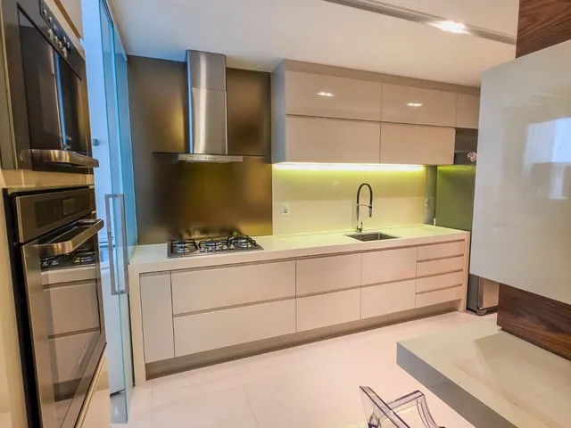 Imagem 7: Apartamento reformado de 2 quartos, Sol da manhã, suíte com amplo closet no Parque das