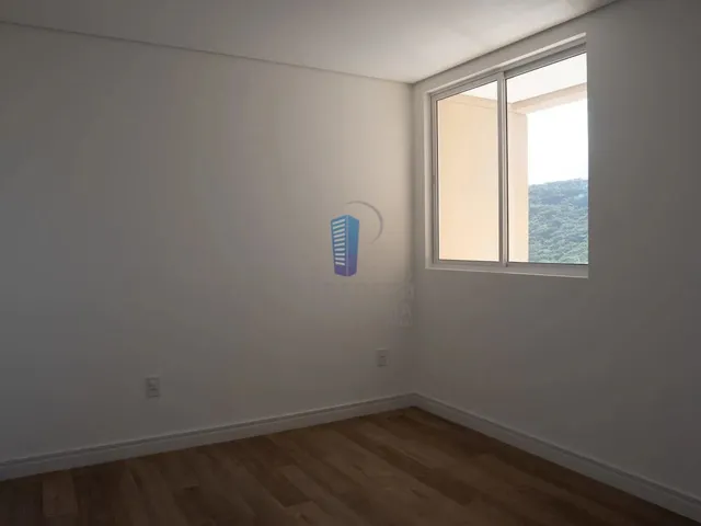Imagem 3: Apartamento À Venda no Bairro Fazenda - Itajaí/Sc