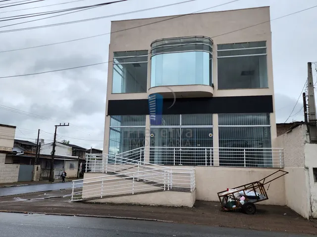 Imagem: Prédio Comercial com Dois Pavimentos e
