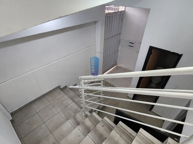 Imagem 16: Prédio Comercial com Dois Pavimentos e Depósito no Subsolo - Bairro Cordeiros