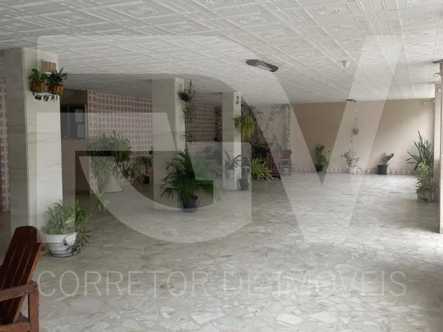 Imagem 7: Apartamento 2 Quartos na Pituba com Dependência Completa e Vaga Coberta a Venda