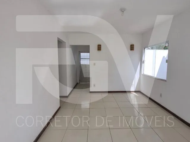 Imagem 2: Casa 2 quartos em Vila de Abrantes de condomínio com entrada independente a venda
