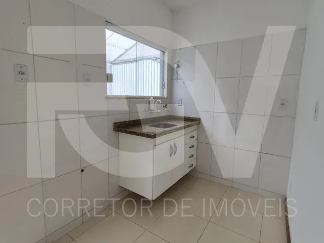 Imagem 6: Casa 2 quartos em Vila de Abrantes de condomínio com entrada independente a venda