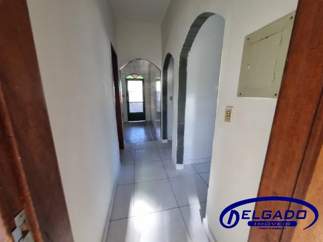 Imagem 2: DELGADO aluga CASA INDEPENDENTE com 3 QUARTOS e GARAGEM, no Centro - Itaboraí/RJ