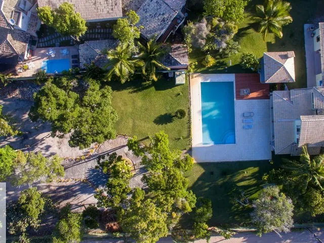 Imagem 5: Linda casa de alto padrão com amplo terreno pouco metros do mar