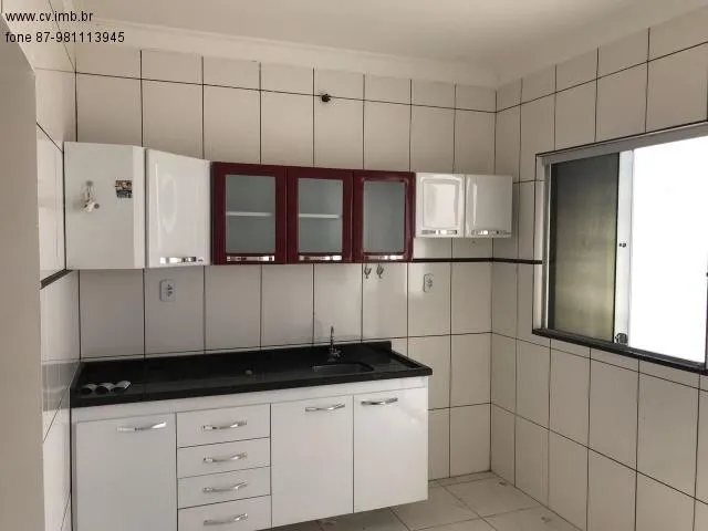 Imagem 2: Bela CASA LOTEAMENTO RECIFE 3/4 SUITE AR CONDICIONADO 3/4 ARMÁRIOS NA COZINHA ARMÁRIO