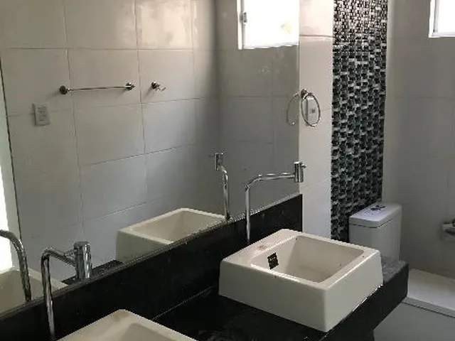 Imagem 5: CASA para Venda terrea excelente construção com boa divisão no cond.Vila BELLA bairro
