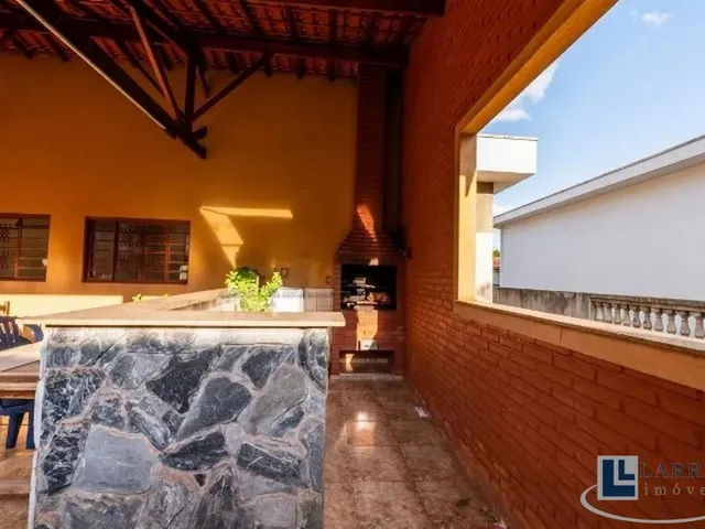 Imagem 4: Casa espaçosa para venda nos Campos Eliseos, 5 dormitorios mais edícula, área gourmet