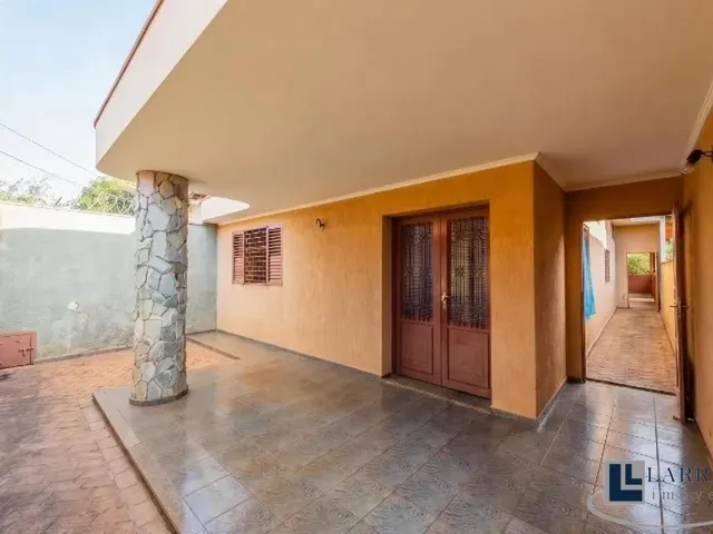 Imagem 13: Casa espaçosa para venda nos Campos Eliseos, 5 dormitorios mais edícula, área gourmet