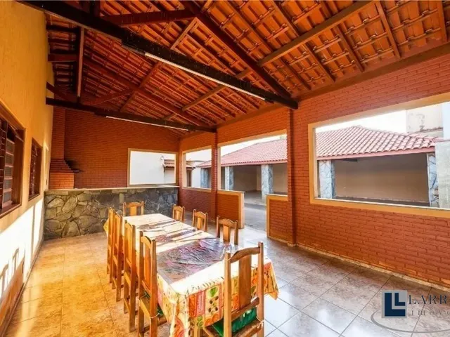 Imagem 14: Casa espaçosa para venda nos Campos Eliseos, 5 dormitorios mais edícula, área gourmet