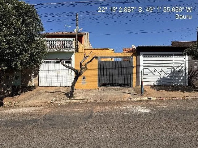 Imagem: A casa possui 2 Dormitórios, 1 Banheiro, 1 Vaga na