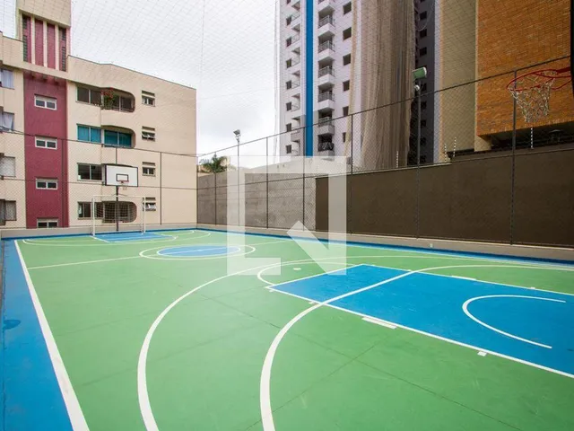 Imagem 10: Este encantador apartamento está localizado no bairro Campestre, em Santo André, e