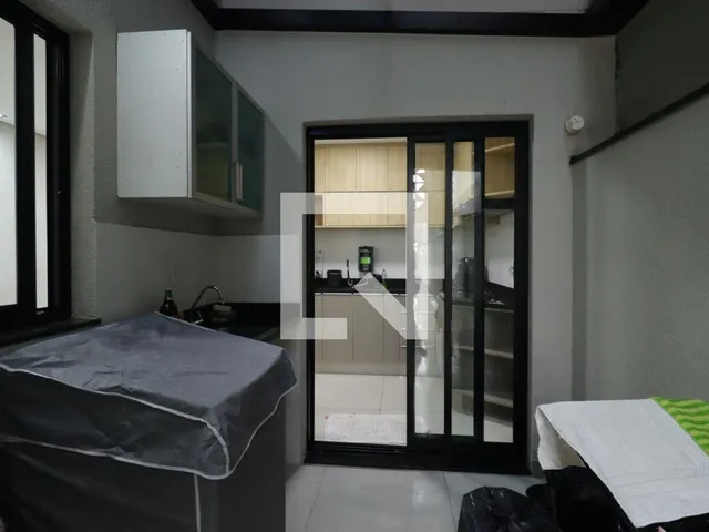 Imagem 10: Este espaçoso apartamento de 90 metros quadrados é a escolha perfeita para quem busca