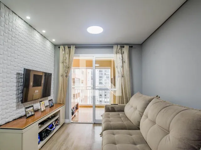 Imagem: Este espaçoso apartamento está localizado