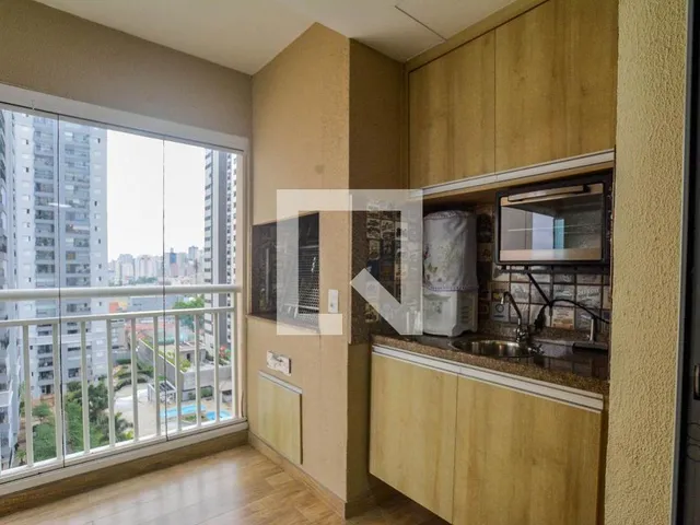 Imagem 13: Este espaçoso apartamento está localizado na vibrante cidade de Santo André. Com três