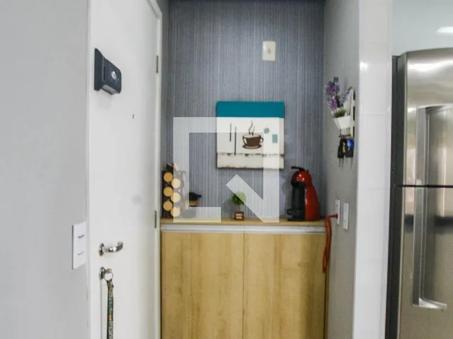 Imagem 9: Este espaçoso apartamento está localizado na vibrante cidade de Santo André. Com três