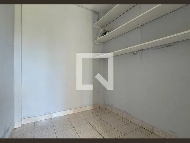 Imagem 10: Localizado na cidade de Santo André, no charmoso bairro Jardim, este apartamento oferece