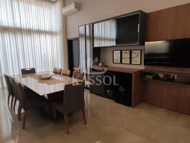 Imagem 7: CASA ALTO PADRÃO NO TROPICAL - 3 SUITES AMPLAS ESPAÇO GOURMET PISCINA 4 VAGAS