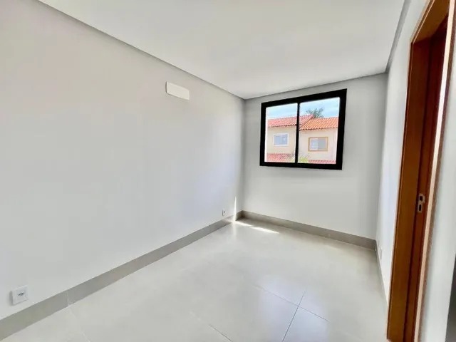 Imagem 3: Casa Sobrado Venda, Vendo 3 Suítes, Condomínio House Garden Setor Jaó, Goiânia
