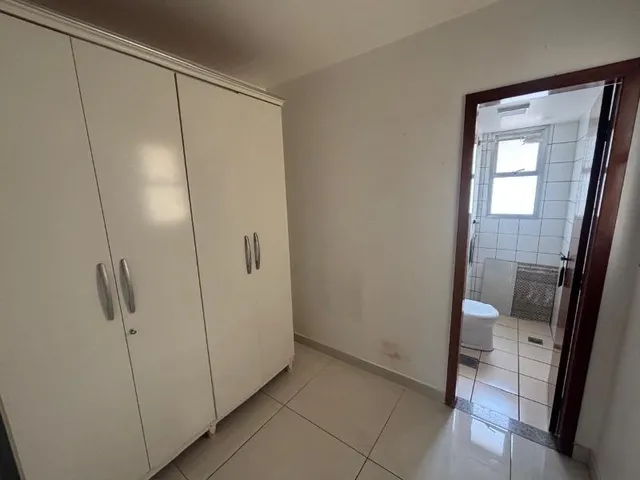 Imagem 7: Vendo Apartamento Setor Oeste, Ed. Montparnasse 4 Quartos Venda Setor Oeste
