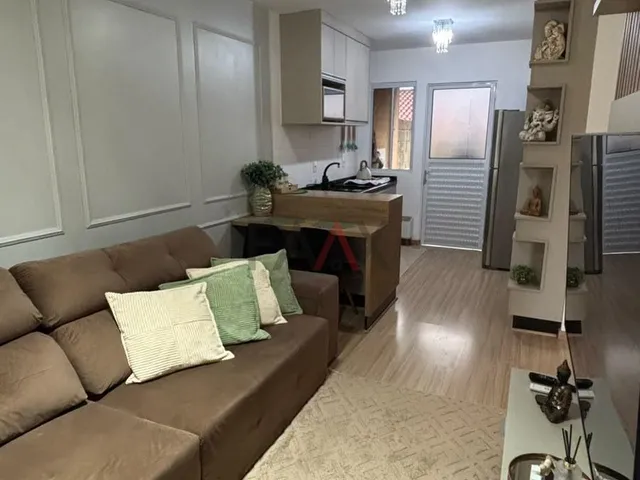 Imagem 3: Casa à Venda no Condomínio Porto Real, Residencial 2000 em Guarapuava - PR