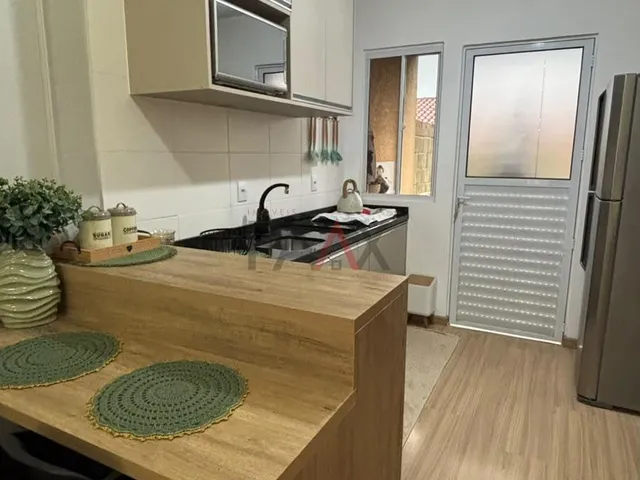 Imagem 11: Casa à Venda no Condomínio Porto Real, Residencial 2000 em Guarapuava - PR