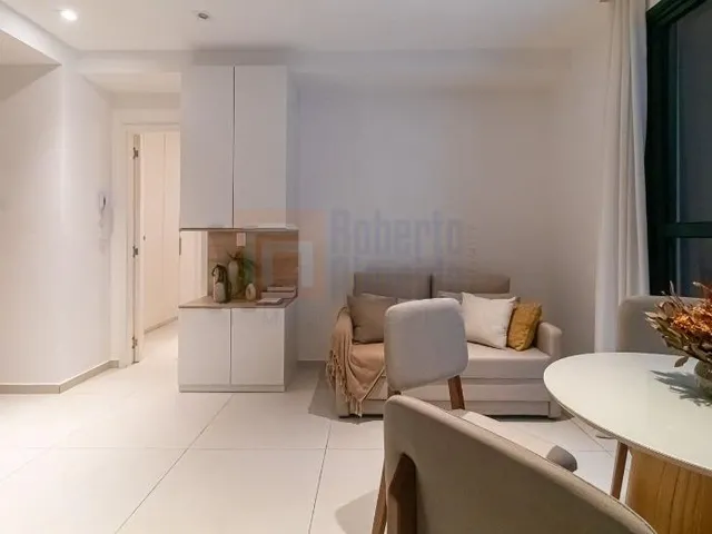 Imagem 9: Apartamento Garden à Venda Reformado e Decorado em Copacabana de 58m² com 1 Quarto Sala