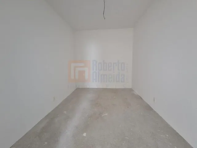 Imagem 2: Apartamento à Venda Primeira Locação Frontal Mar Barra da Tijuca Condomínio Mônaco
