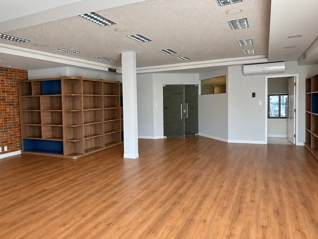 Imagem 5: Loja Comercial - Renascença