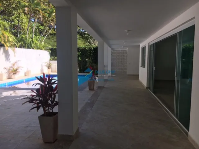 Imagem 8: Casa à Venda no Condomínio Santa Helena - Barra da Tijuca, com 1200m² , 05 Quartos por