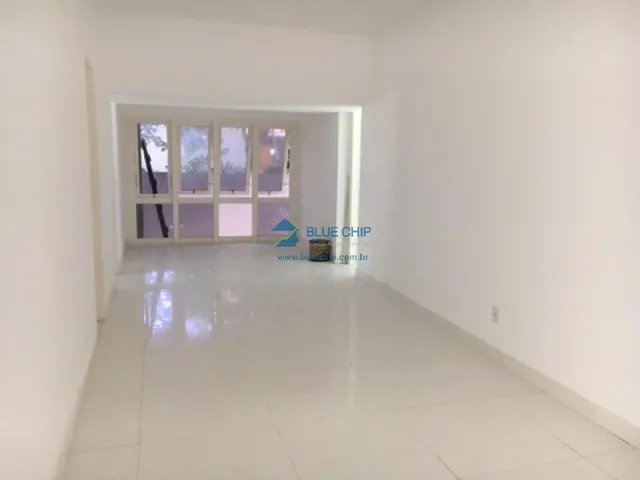 Imagem 13: Casa à Venda no Condomínio Santa Helena - Barra da Tijuca, com 1200m² , 05 Quartos por