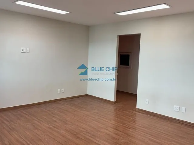 Imagem 2: Sala para Locação no Edifício Sunplaza - Barra da Tijuca com 31m² por R$1.800,00