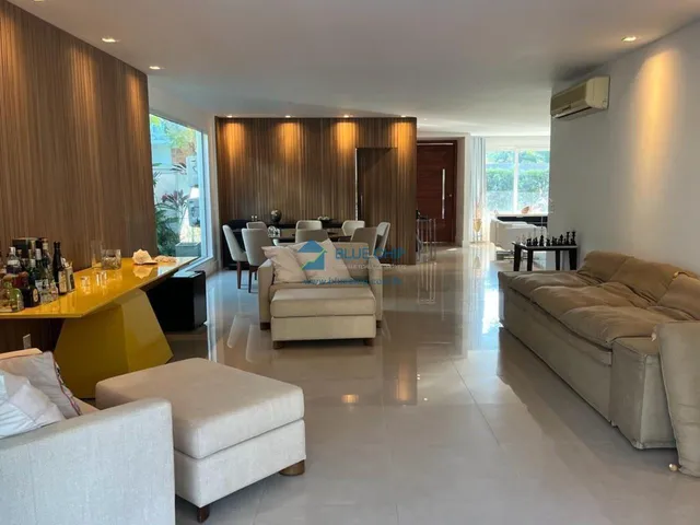 Imagem 6: Casa para locação no Condomínio Quintas do Rio - Barra da Tijuca, com 6 Quartos, 4